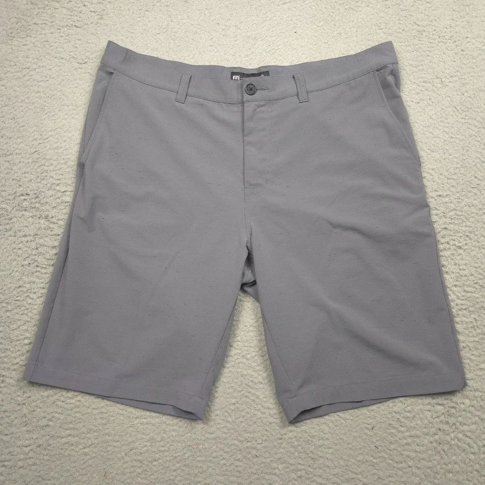 TravisMathew Men's Golf Shorts Size 38 Gray Stretch Flat Front 10.5 Inseam